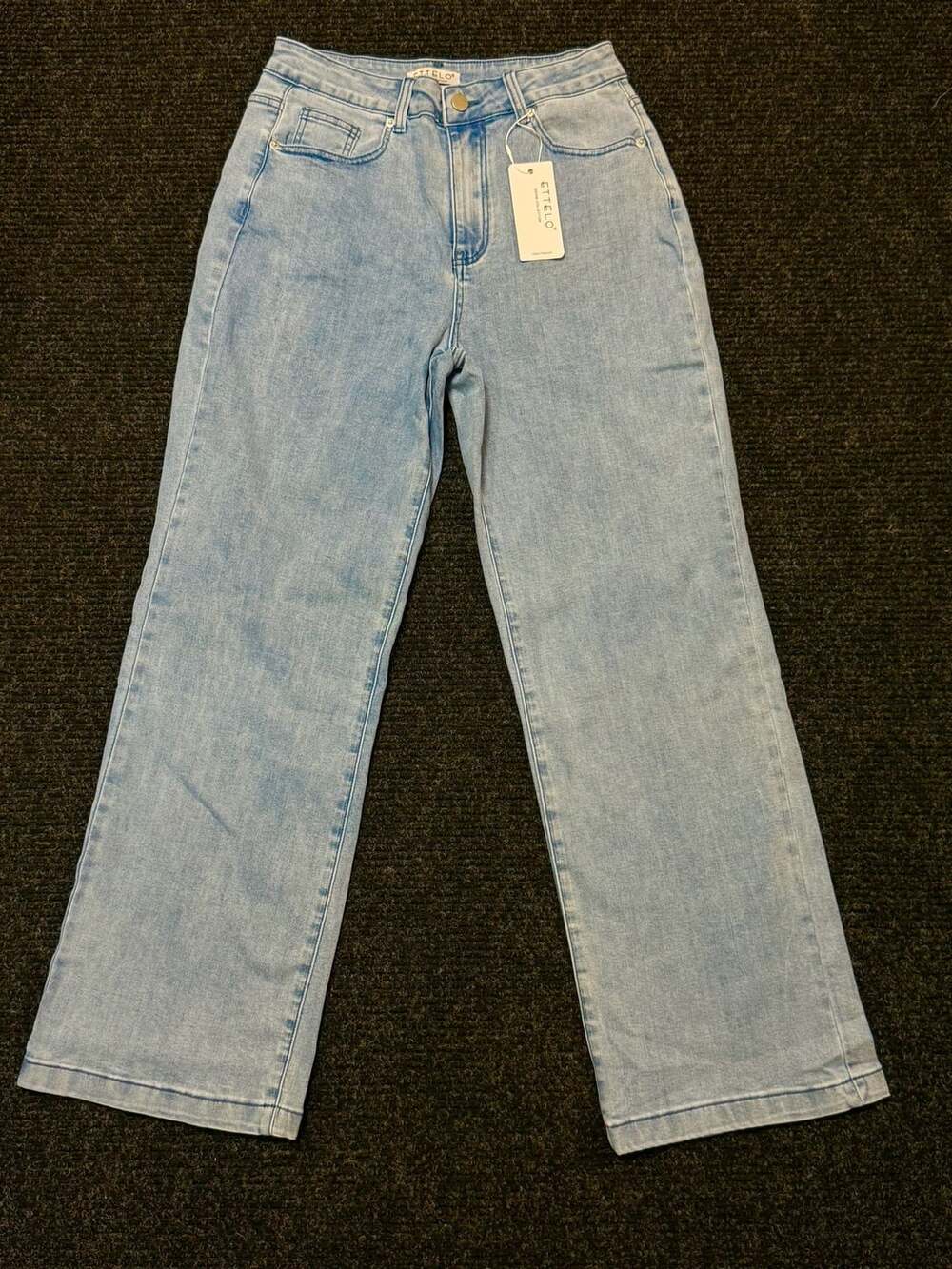 Clean Girl Elevated Basics Capsule Effortless Chic Ettelo Denim Collection Light